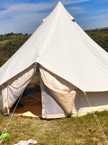 Hotel Syds Corner Bell Tent à Saint Just Extérieur photo